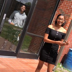 Meet your Posher, Olivia